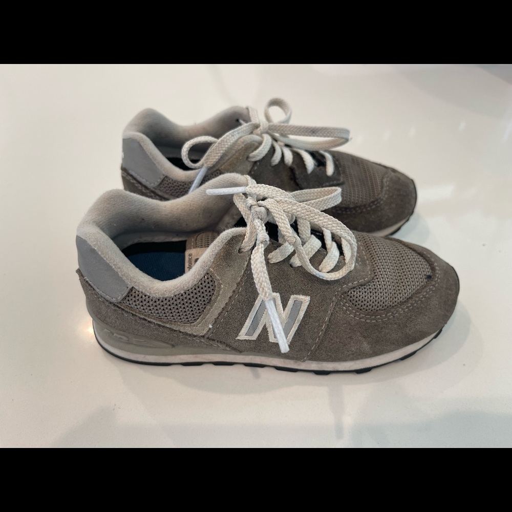 Toddler Nee Balance Classics size 10